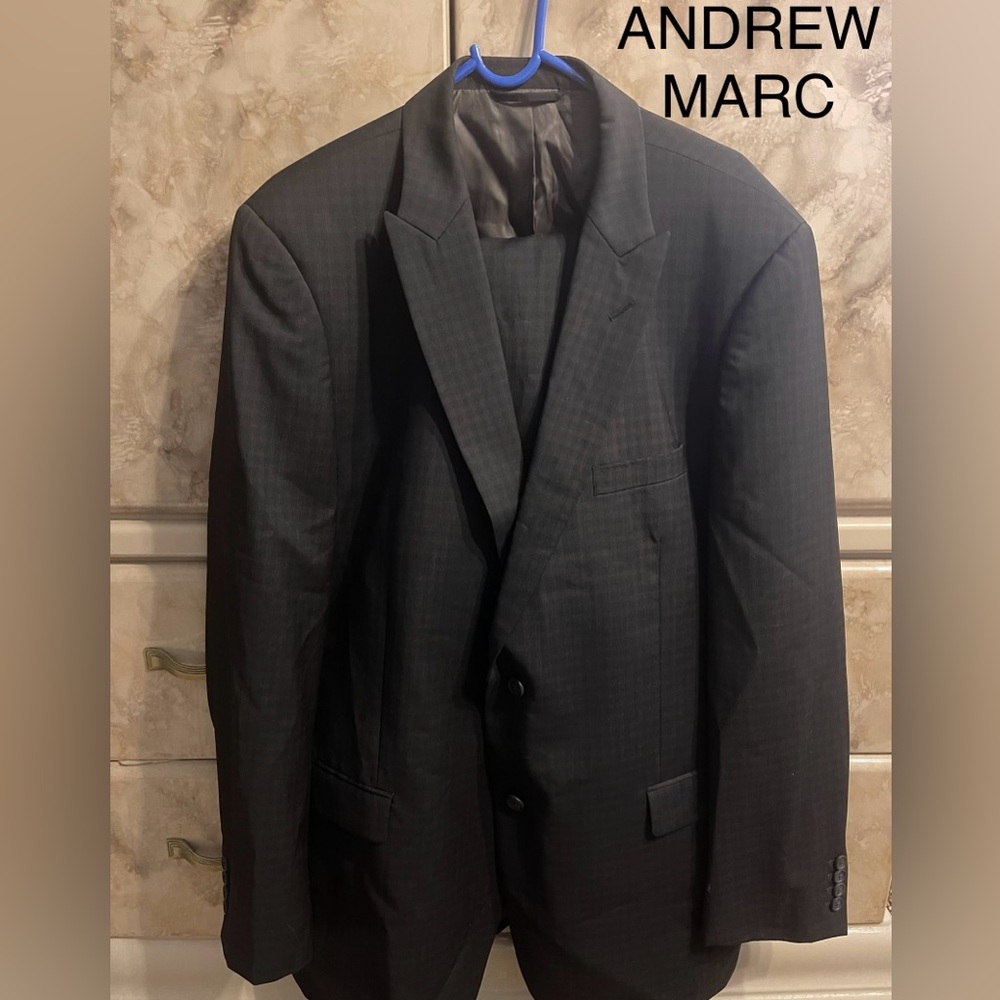 Andrew Marc Suit